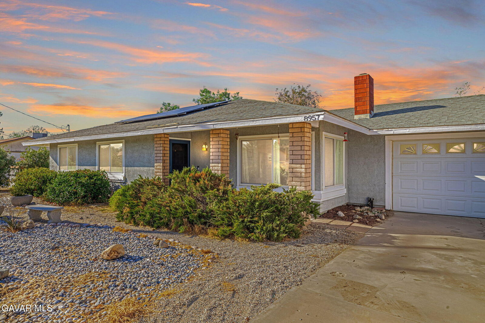 Property Photo:  8957 E Avenue T-10  CA 93543 
