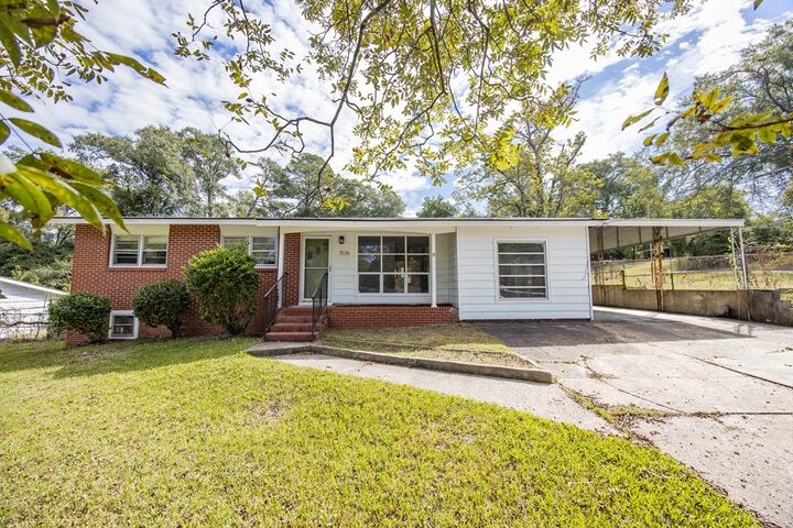 Property Photo:  1536 Edgechester Avenue  GA 31907