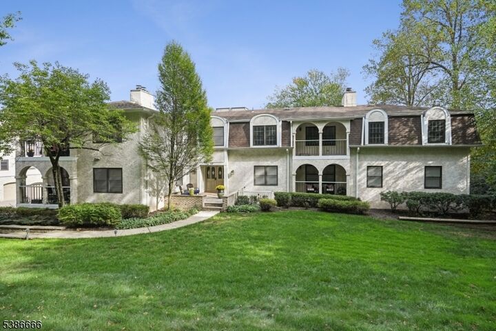 17 Heritage Dr B  Chatham Twp. NJ 07928 photo