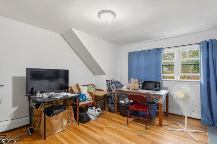 Property Photo: 434 Richmond St NJ 07202