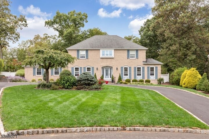 Property Photo: 25 Oechsner Ct NJ 07922
