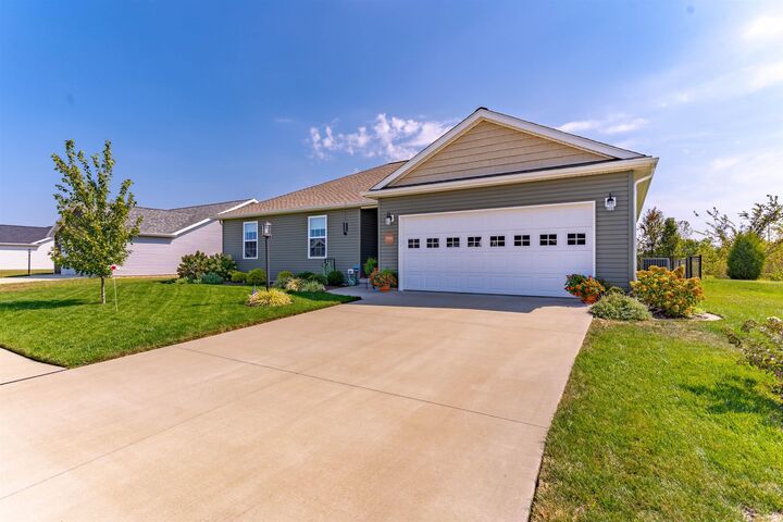 Property Photo:  326 Wabash Circle  IN 47610 