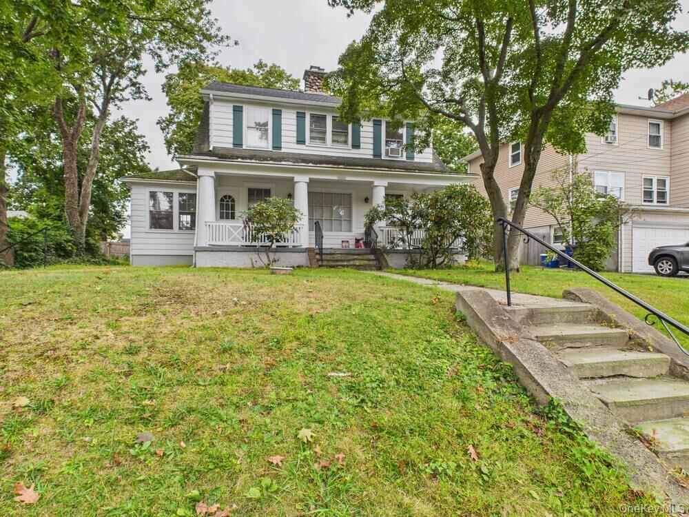 Property Photo:  512 5th Street  NY 10543 