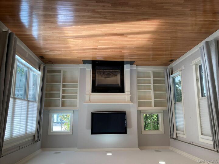 Property Photo:  11 Aske Street  NY 10990 