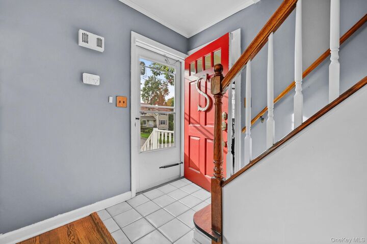 Property Photo:  404 Manhattan Avenue  NY 10532 