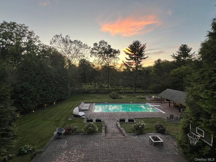 Property Photo:  11 Deerwood Road  NY 10977 
