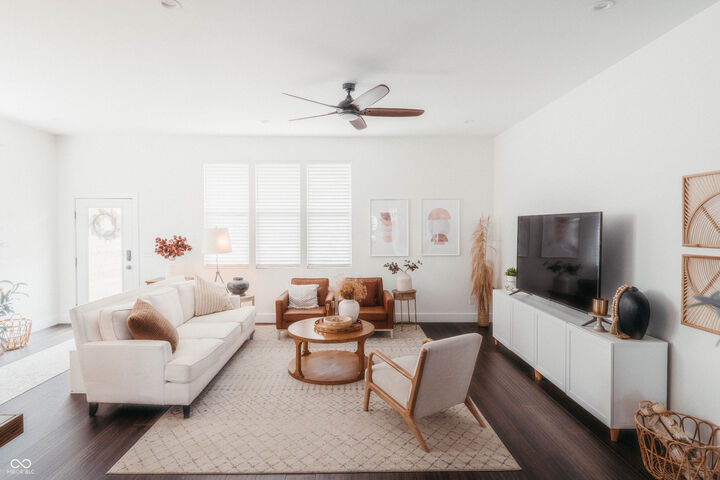 Property Photo:  826 E Minnesota Street  IN 46203 