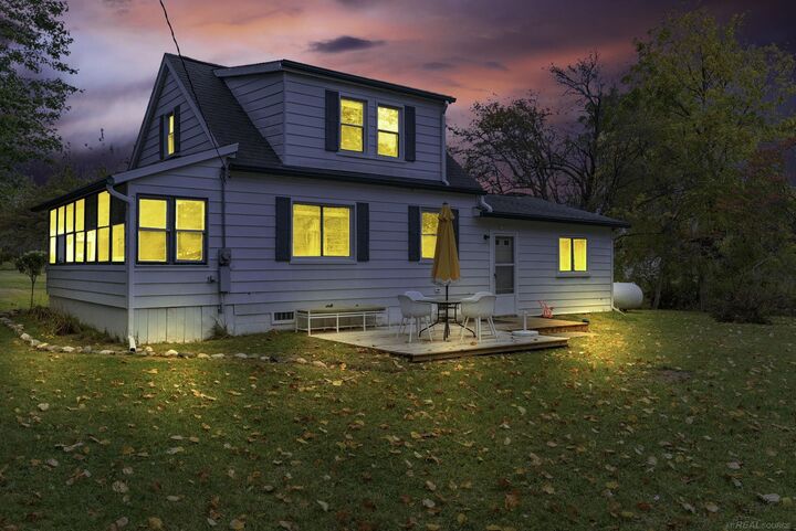 6345 Lakeshore Road  Lexington MI 48450 photo