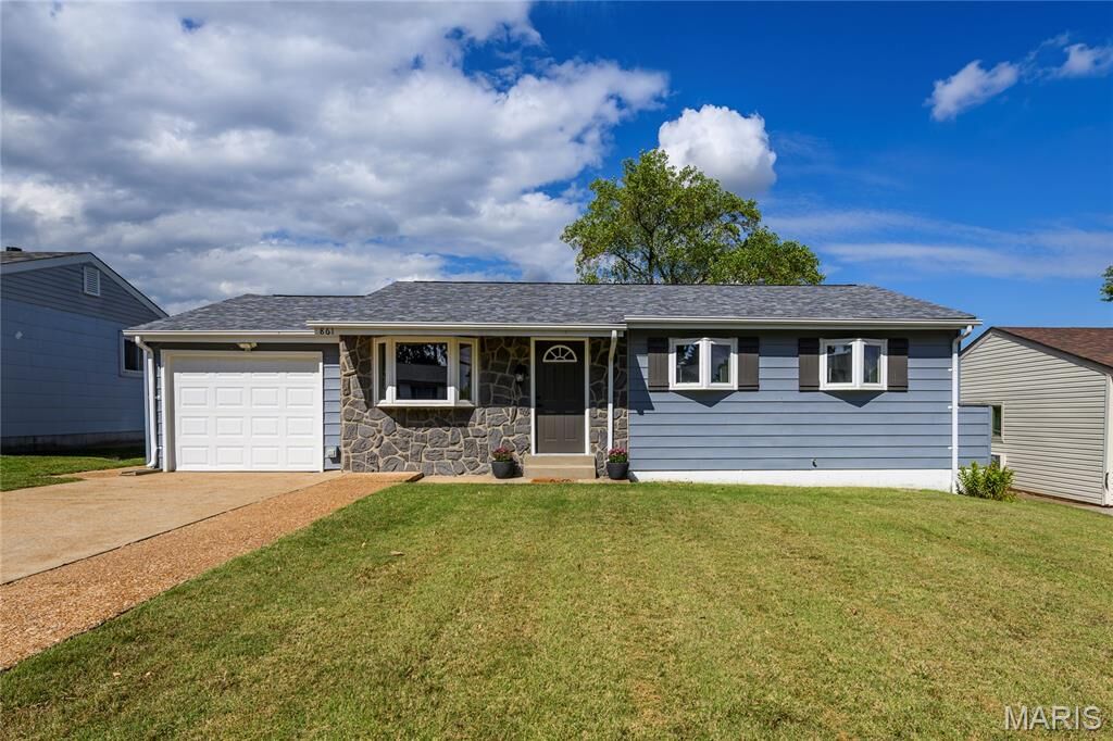 Property Photo:  861 Morningside Lane  MO 63010 