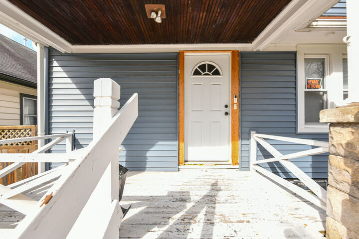 Property Photo:  165 N 66th St  WI 53213 