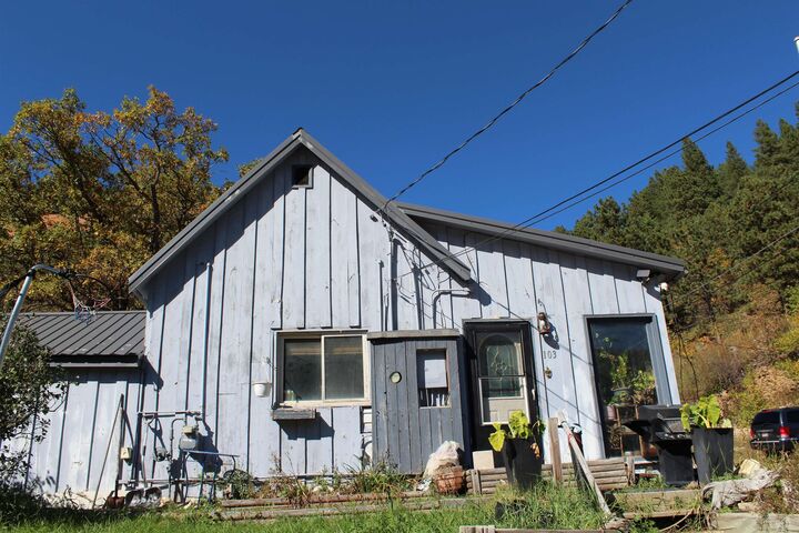 Property Photo: 103 Pocket Gulch Avenue SD 57754