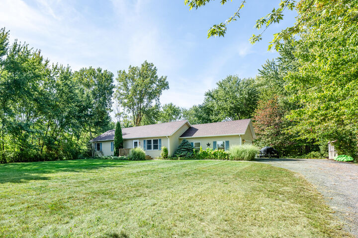 Property Photo: 9200 Jericho Road MI 49106