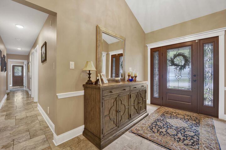 Property Photo:  1518 Wedgefield Circle  IL 60563 