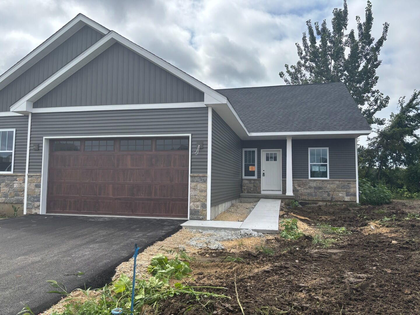 Property Photo: 631 Anjali Court R IL 60178