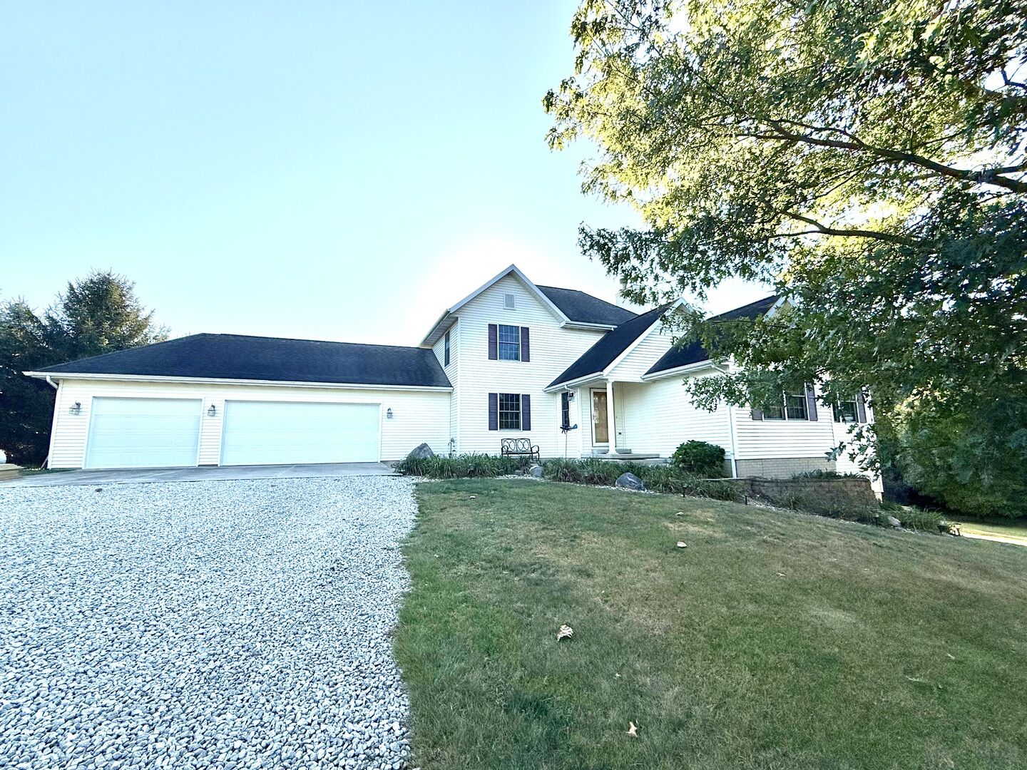 Property Photo:  16555 McLean Road  IL 61732