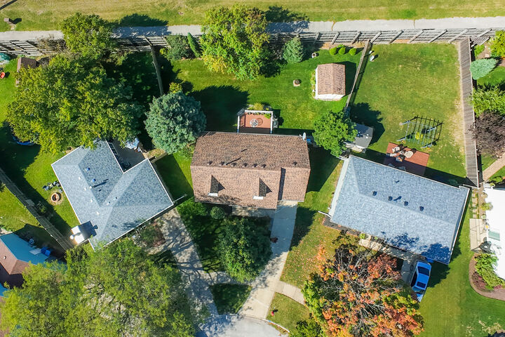 Property Photo:  820 Shady Lane  IL 60506