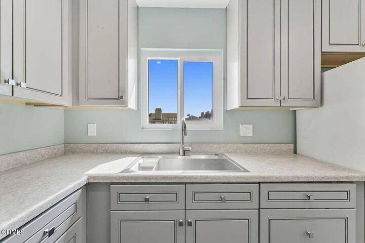 Property Photo: 1274 San Simeon 1 CA 93003