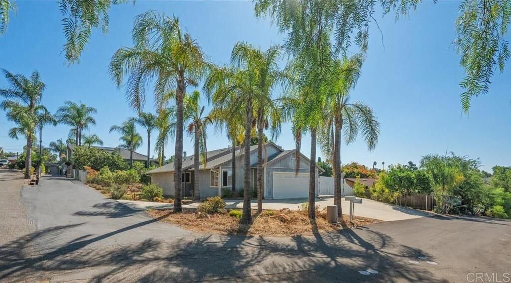 Property Photo: 985 N Main Avenue CA 92028