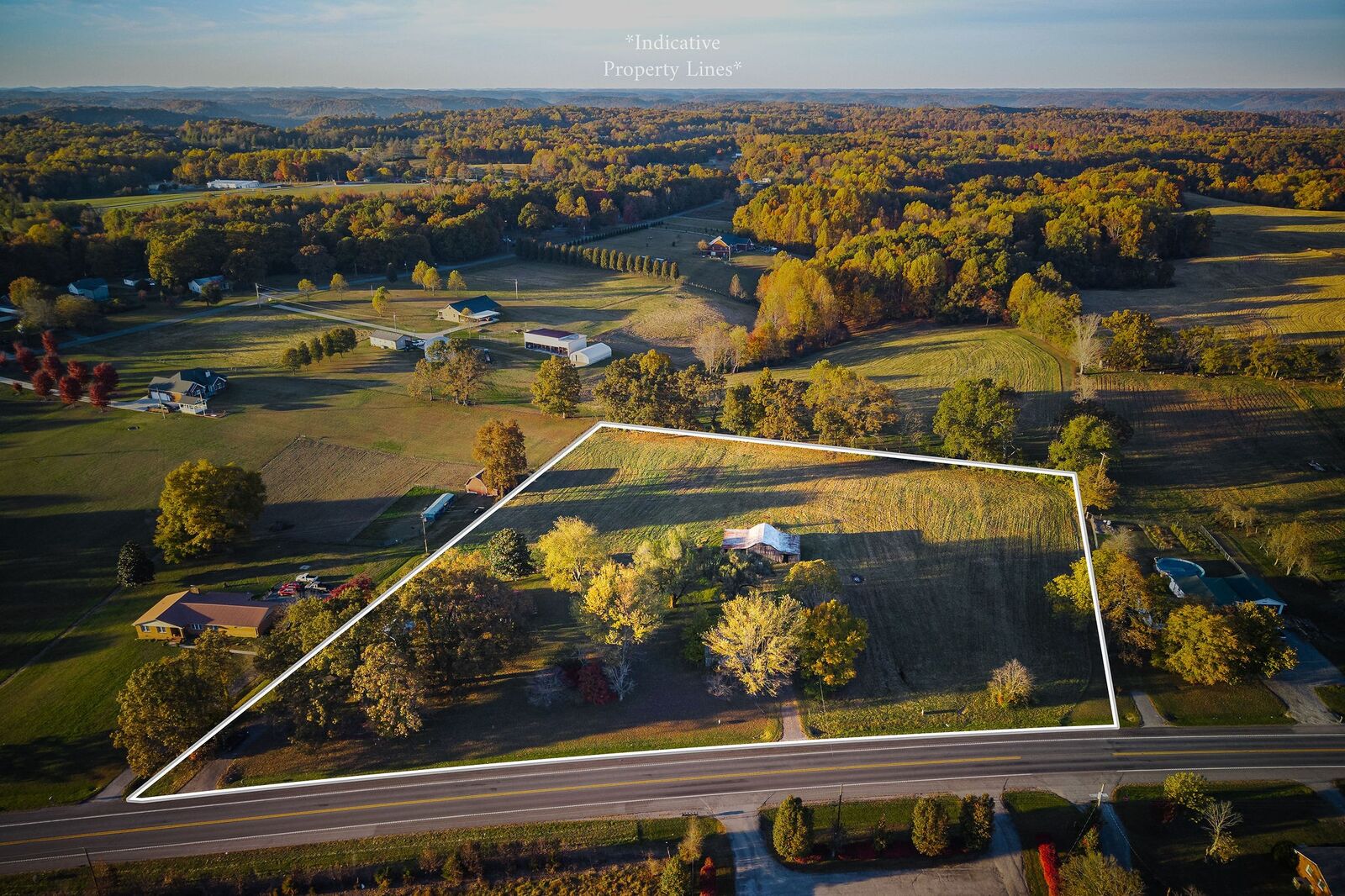 Property Photo:  2015 Cookeville Hwy  TN 37166 