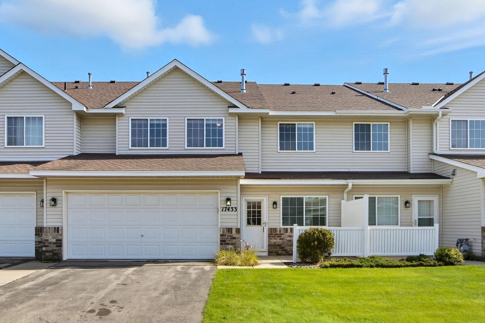Property Photo:  17433 Glacier Way 19  MN 55044 