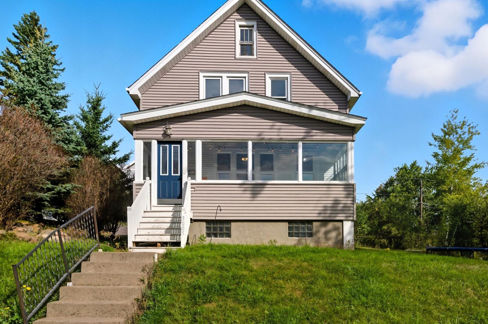 Property Photo: 3005 Wellington Street MN 55806