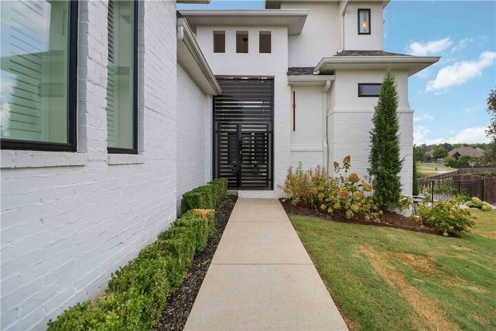 Property Photo:  203 Cascade Circle  AR 72718 