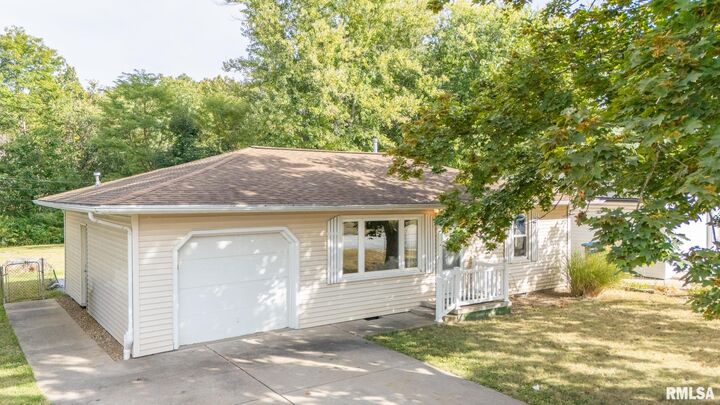 116 Racill Court  East Peoria IL 61611 photo