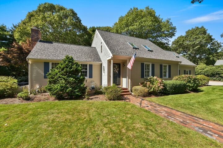 65 Tracey Road  Barnstable MA 02635 photo