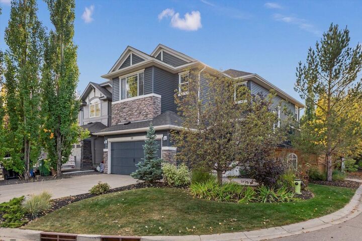 Property Photo:  133 Sage Valley Close NW  AB T3R 0E3 