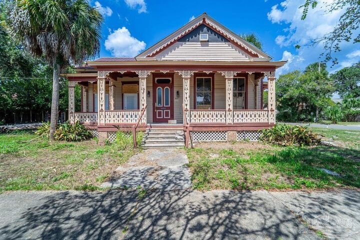 400 W Gregory St  Pensacola FL 32502 photo