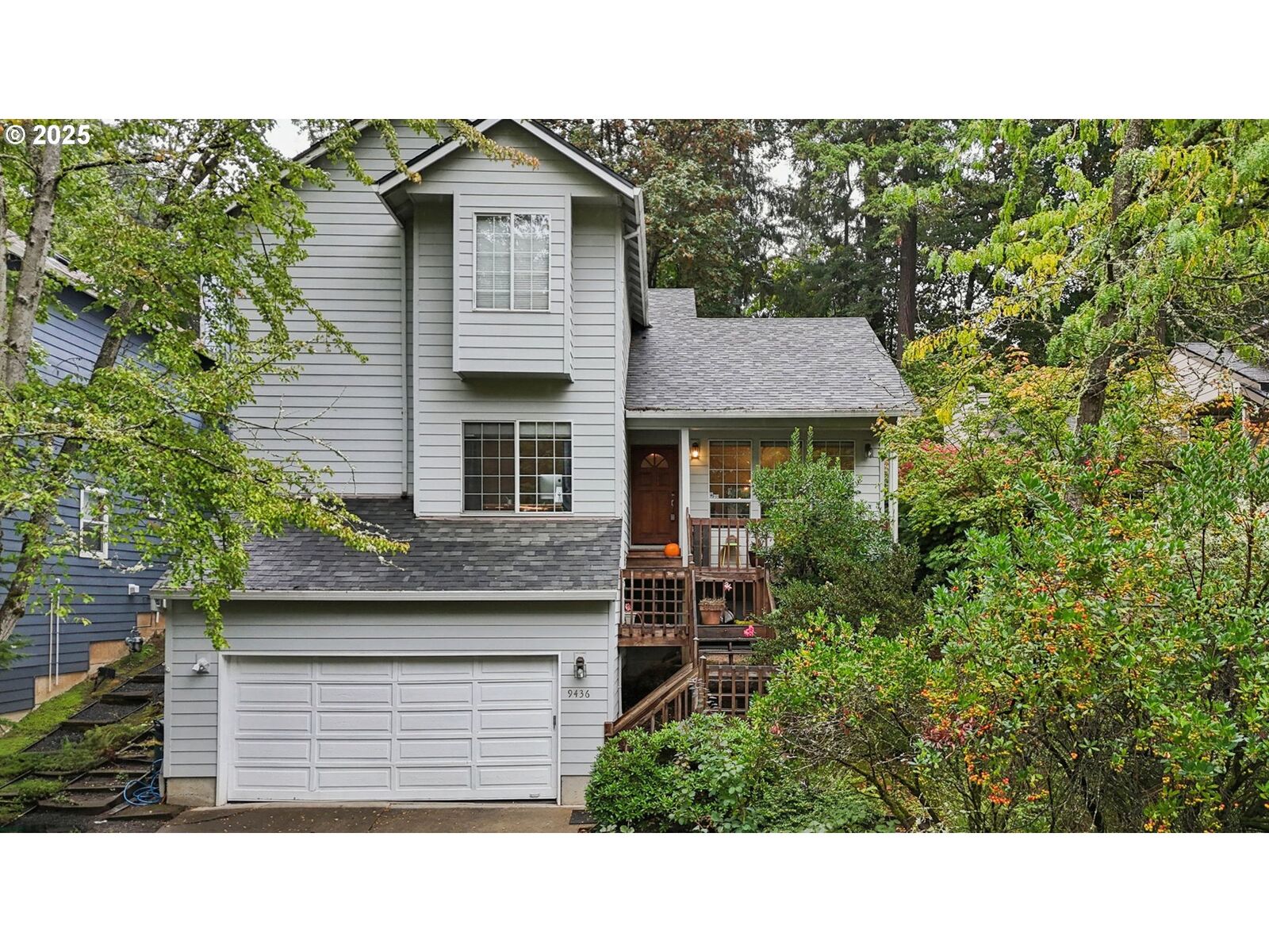 Property Photo: 9436 SW Wood Pkwy OR 97219