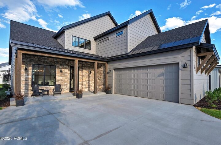 Property Photo:  532 N Farm Hill Lane  UT 84049 
