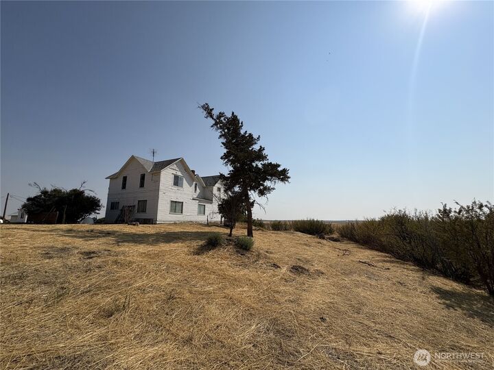 Property Photo:  1225  Marcellus Road  WA 99169 