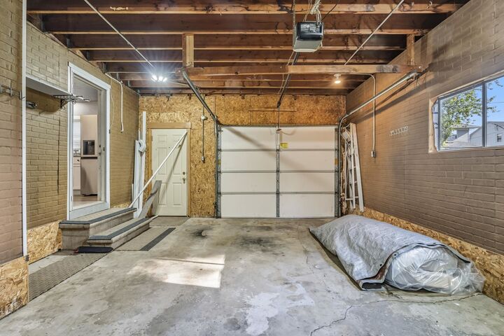 Property Photo:  131 Garfield Street  WI 54303 