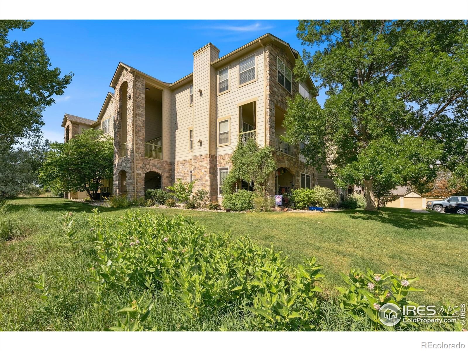 Property Photo:  5620 Fossil Creek Parkway 302  CO 80525 