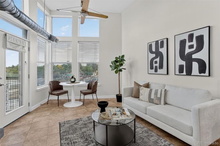 Property Photo:  1313 S Clarkson Street 405  CO 80210 