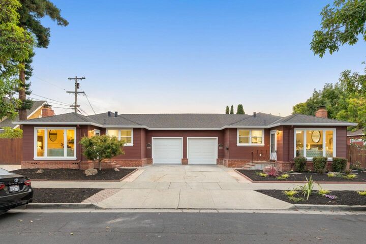 Property Photo:  3232/3234 Page Street  CA 94063 