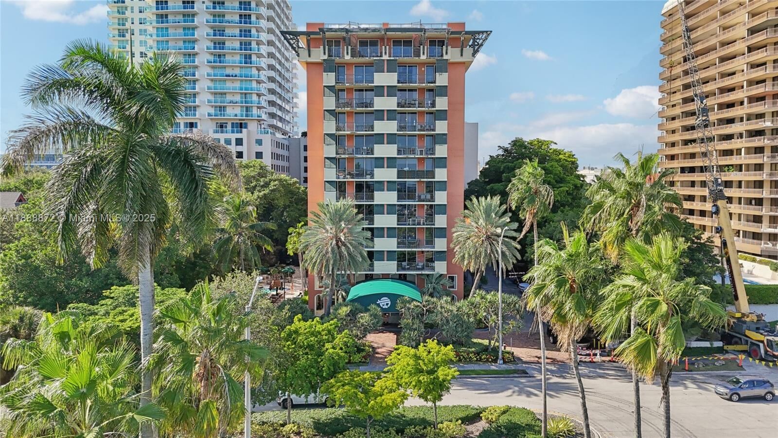 Property Photo:  2951 S Bayshore Dr 710  FL 33133 