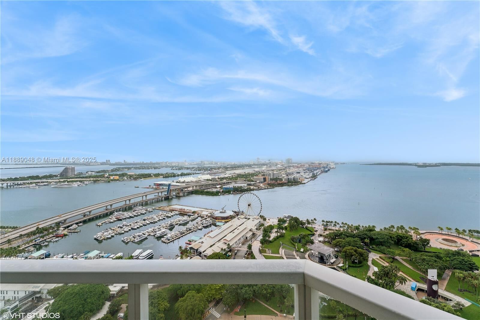 Property Photo:  244 Biscayne Blvd 3903  FL 33132 