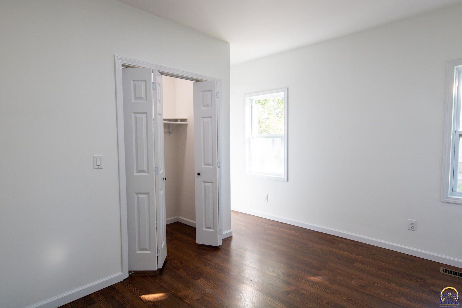 Property Photo: 874 W 5th KS 66801