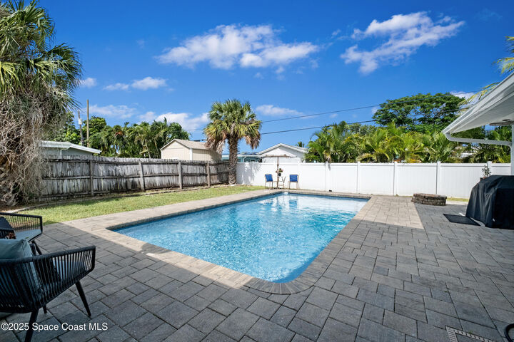 Property Photo:  429 S Neptune Drive  FL 32937 