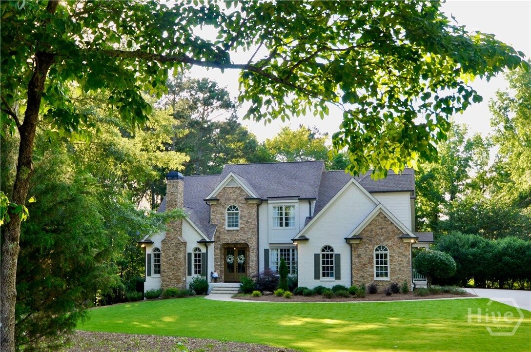 Property Photo:  1070 Lexington Court  GA 30621