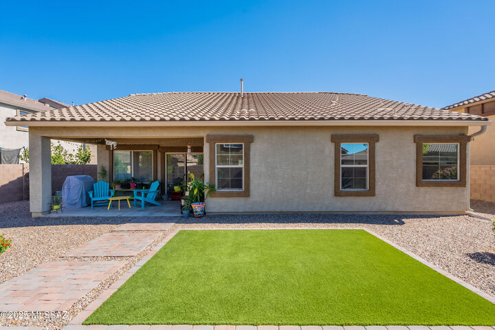 Property Photo:  8708 W Hanbury Road  AZ 85653 