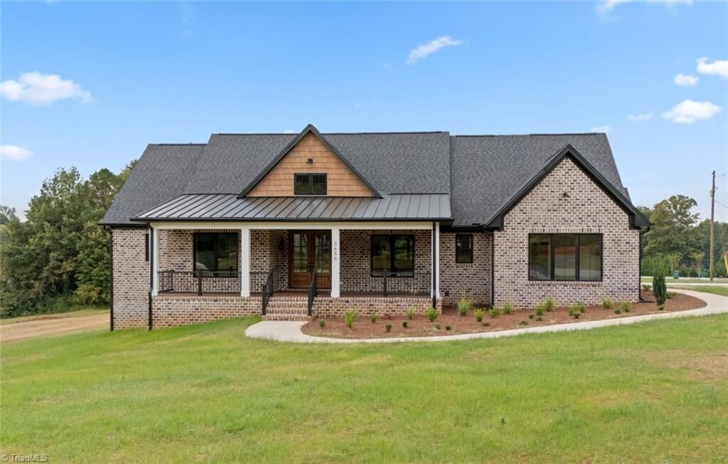 Property Photo: 3650 Beroth Circle NC 27040
