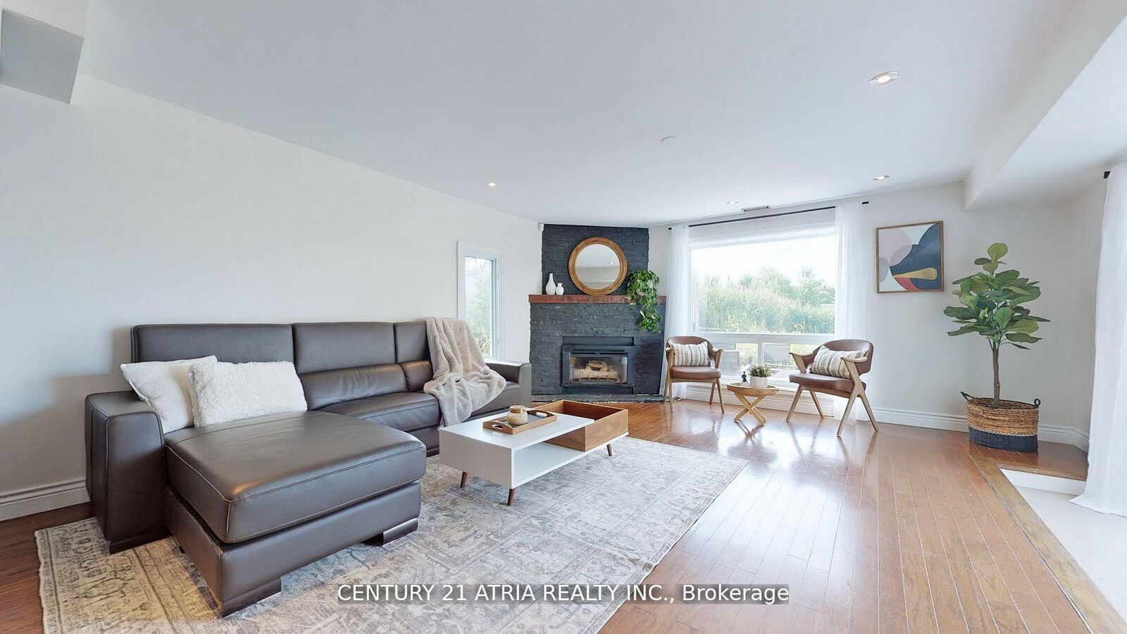 Property Photo:  175 Riveredge Drive  ON L4P 2P4 