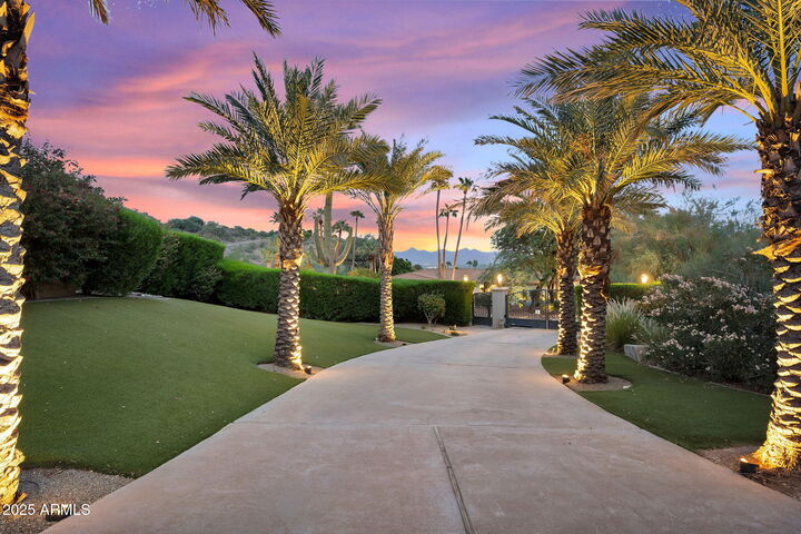 Property Photo: 7818 N Sherri Lane AZ 85253