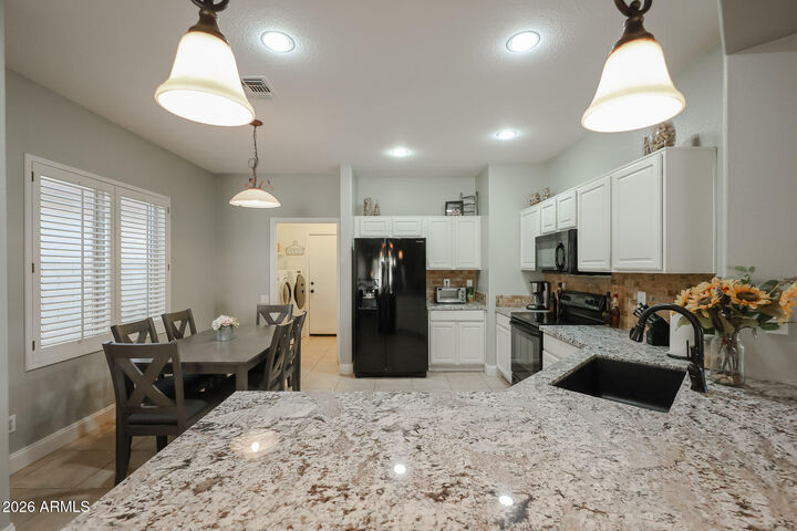 Property Photo:  10718 E Secret Canyon Road  AZ 85118 