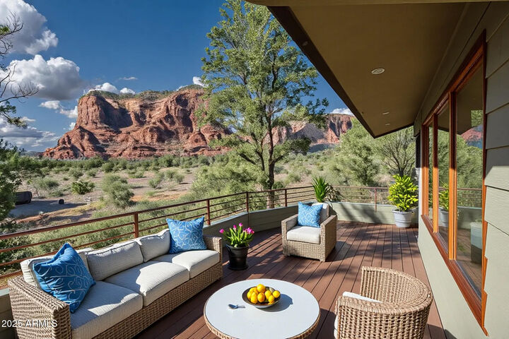 Property Photo: 1050 Lee Mountain Road AZ 86351