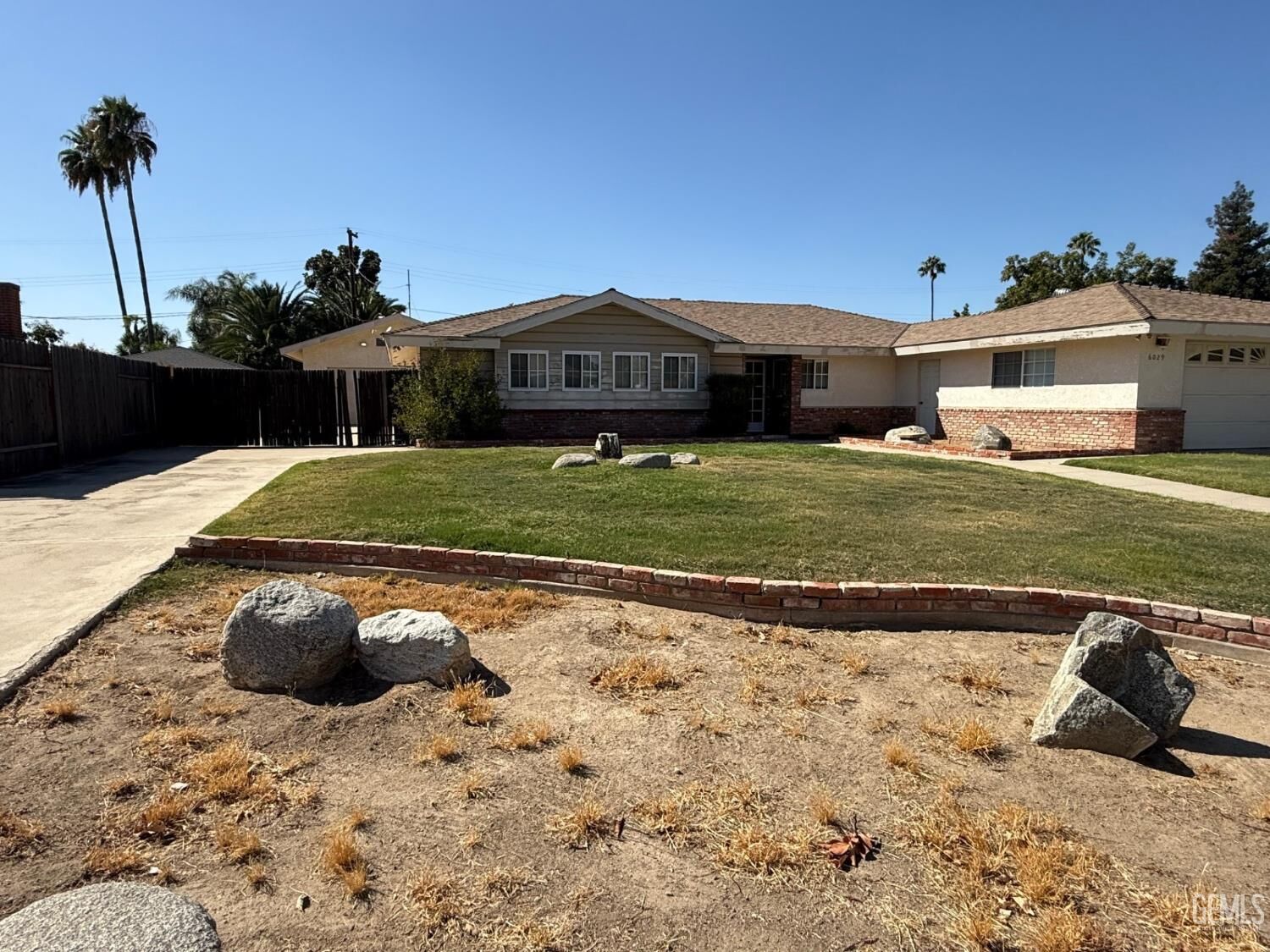Property Photo: