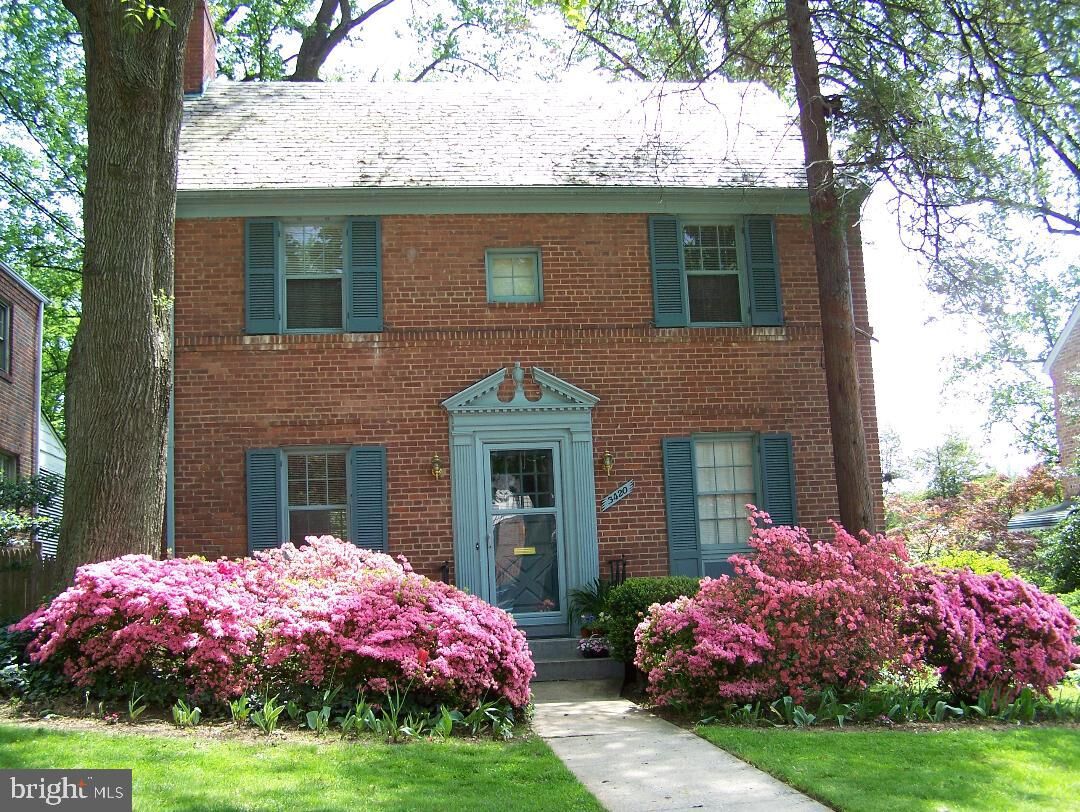 Property Photo:  3420 Livingston Street NW  DC 20015 